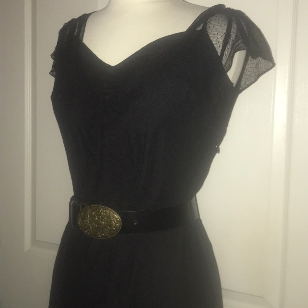 GUESS BLACK DRESS 🖤 - Picture 2 of 7